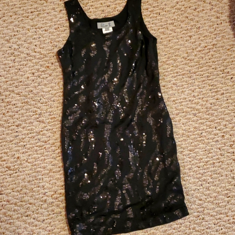 Black dressy dress